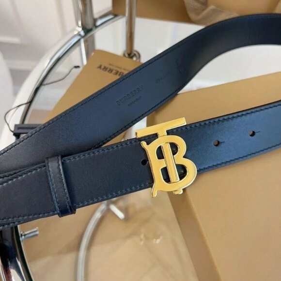 NWT Burberry TB golden buckle black leather belt - Picture 2 of 6